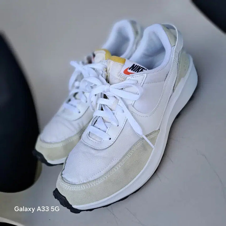 [BUNJANG] Nike Waffle Debut Sneakers / 나이키 와플 데뷰  260mm