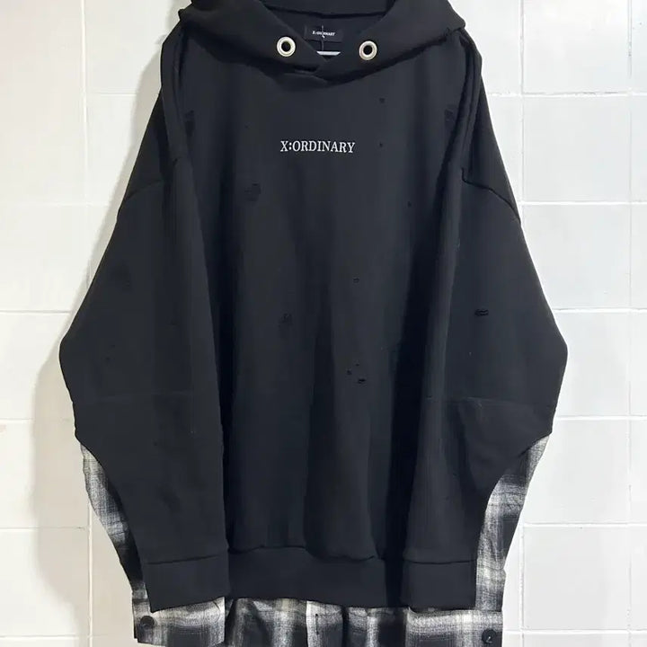 [SOLD OUT] 엑스오디너리 데미지 체크 레이어드 후드