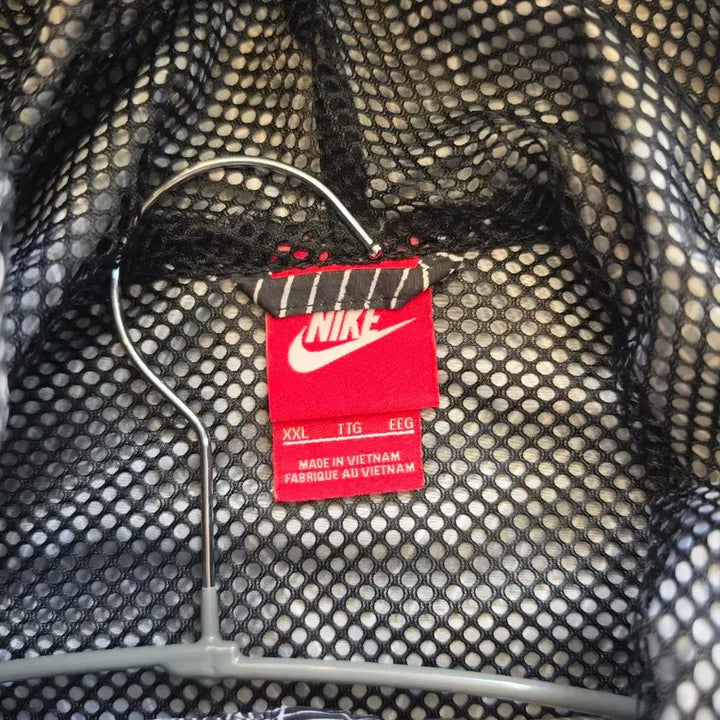[BUNJANG] Nike Printed Running Windbreaker Jacket / 나이키 프린티드 런닝 바람막이 (방풍)