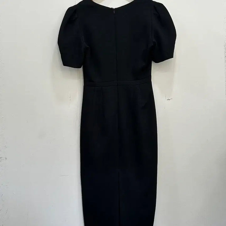 [SOLD OUT] BAU 비에이유 바이 브라이드앤유 리본 퍼프 원피스 1 블랙 하객룩