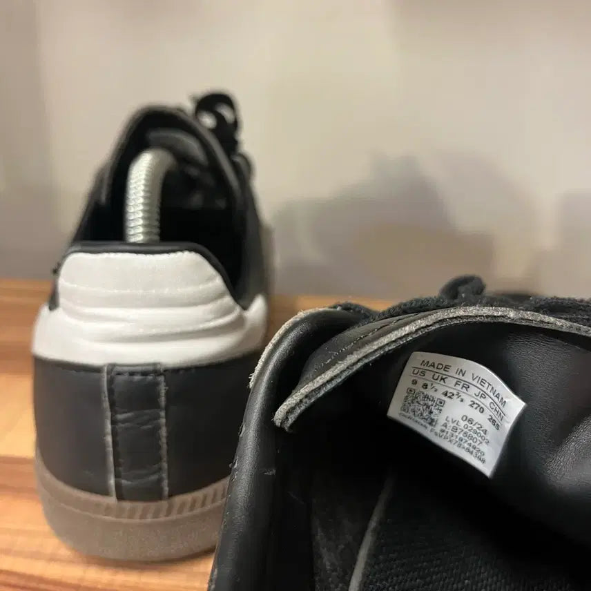 [BUNJANG] Adidas Samba Black Sneakers / 아디다스 삼바 블랙 스니커즈