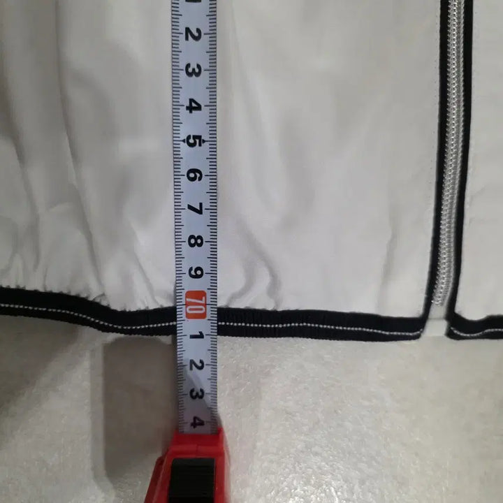 [BUNJANG] Nyxeye White Windbreaker Jacket / 뉴제제 nyxeye 화이트 바람막이 100 사이즈