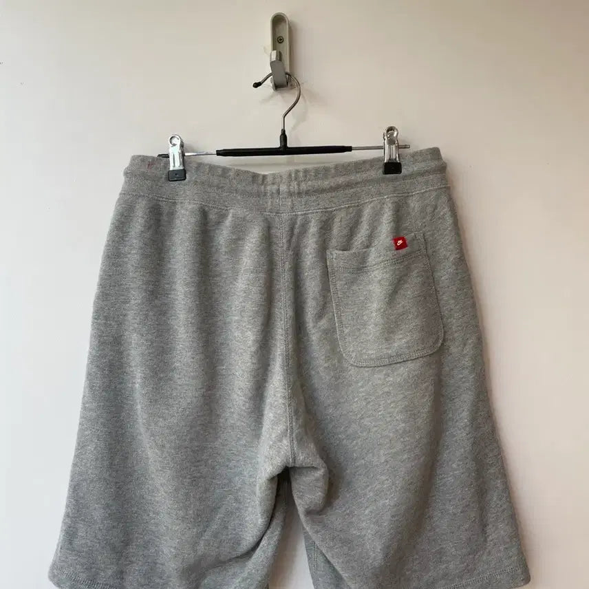 [BUNJANG] Nike Gray Sweatpants / 나이키 형광 스우시로고 그레이 팬츠 M