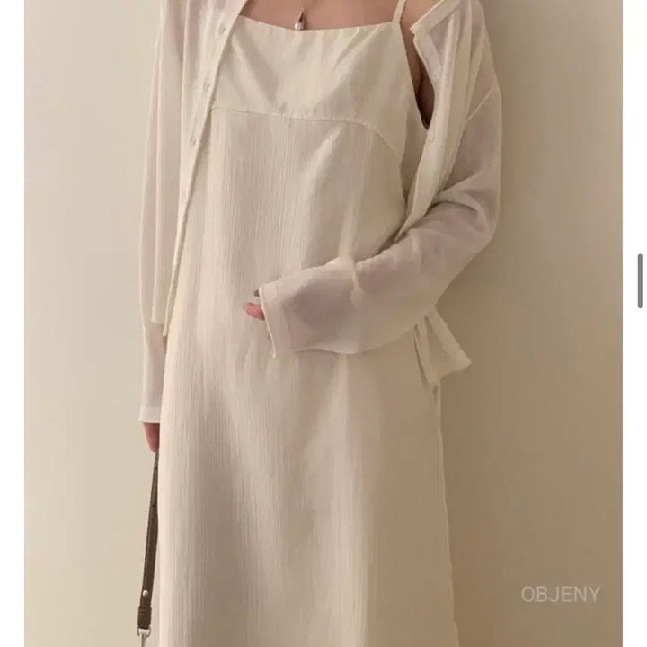 [SOLD OUT] 런던레이스 린넨 가디건