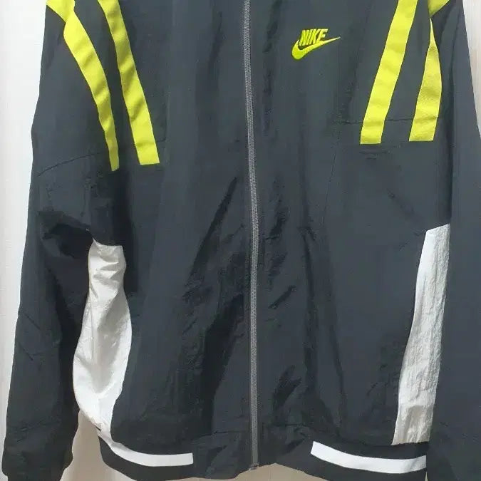 [BUNJANG] Nike Windbreaker Jacket / 나이키 바람막이 자켓