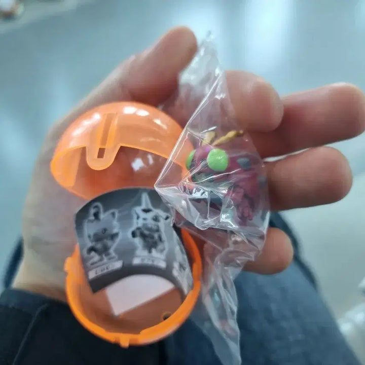 [SOLD OUT] 에누리가능 새상품 디지몬 어드벤처 나란히 행진 가챠 피규어 텐타몬버전