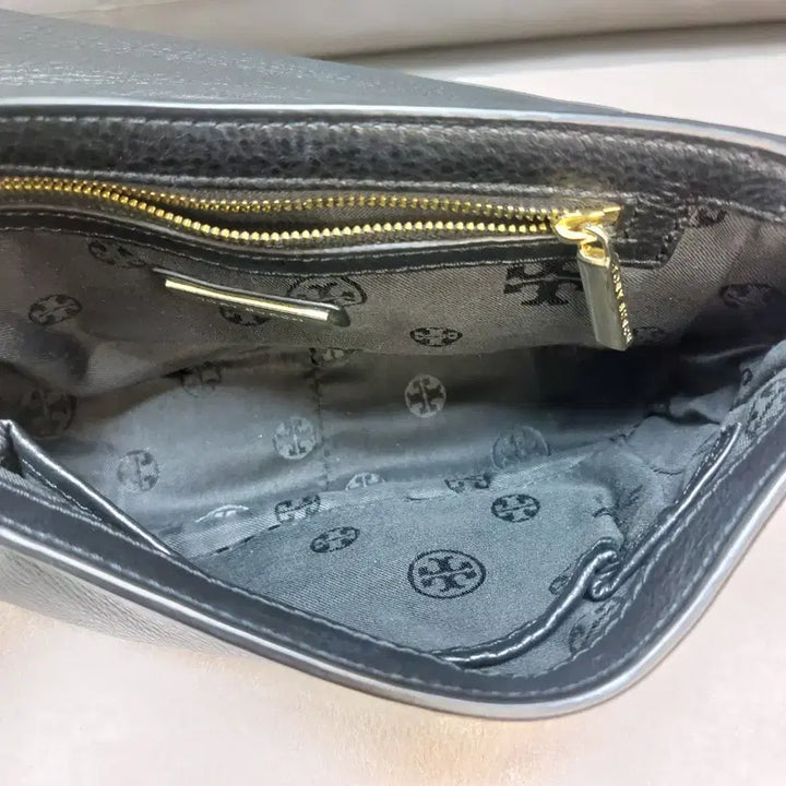[BUNJANG] Tory Burch Chain Crossbody Bag / 토리버치 체인 크로스백