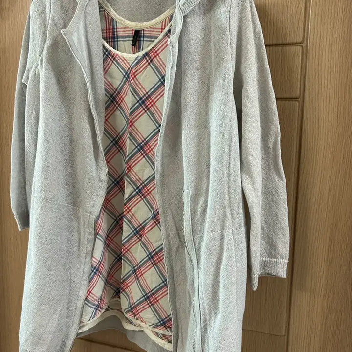 [BUNJANG] Benetton Hooded Cardigan / 베네통 후드 가디건 원사이즈