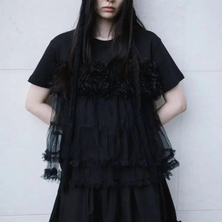 [SOLD OUT] 생긴스튜디오)ROSE SYMPHONY SHORT SLEEVE - BLAC