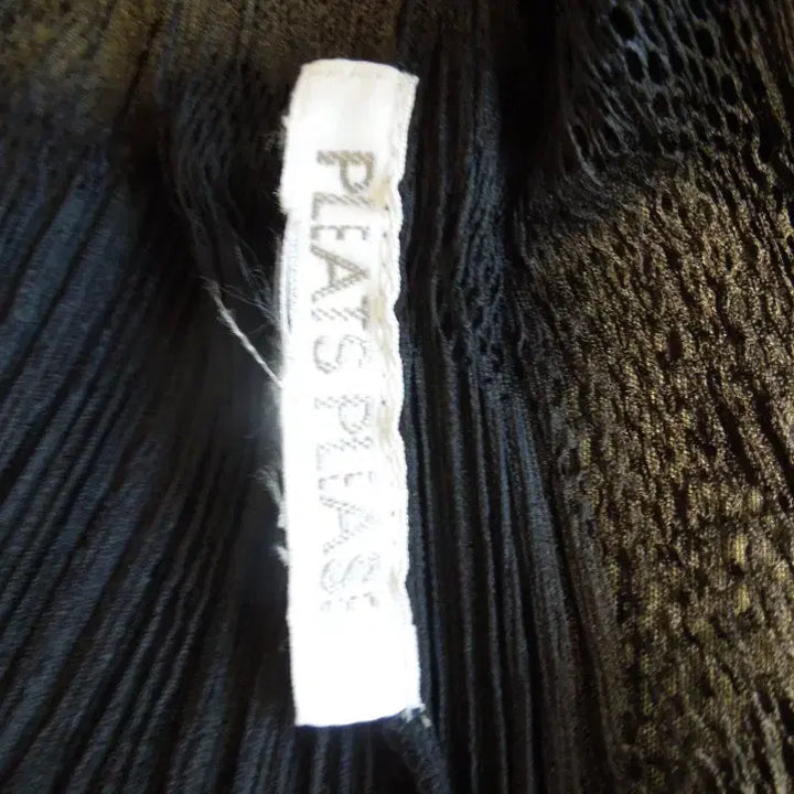 [BUNJANG] Pleats Please Mesh Bolero Cardigan / 플리츠플리즈 볼레로 메시 가디건