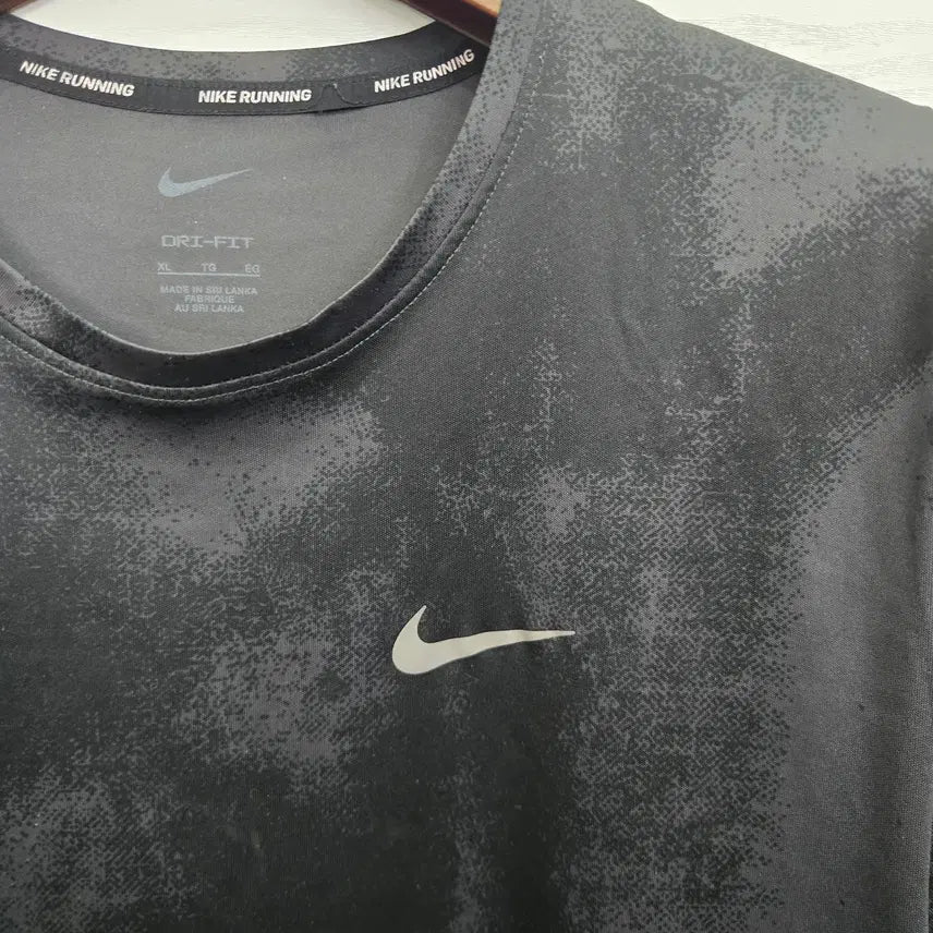[SOLD OUT] 105,XL )) NIKE 나이키 드라이핏 러닝 반팔티셔츠!~