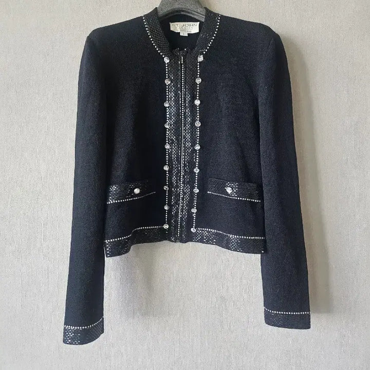 [SOLD OUT] 센존)보석.메탈 장식 가디건
