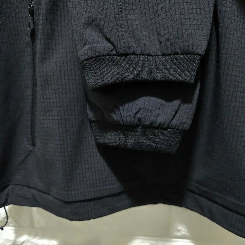 [SOLD OUT] 거의새것/ 코오롱스포츠 에어도트 긴팔 라운드 티셔츠 90~95