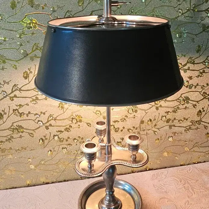 [BUNJANG] French Empire Vintage Table Lamp / 1900년대 프랑스제국 빈티지엔틱골동품/2구 탁상용스탠드/촛대3구