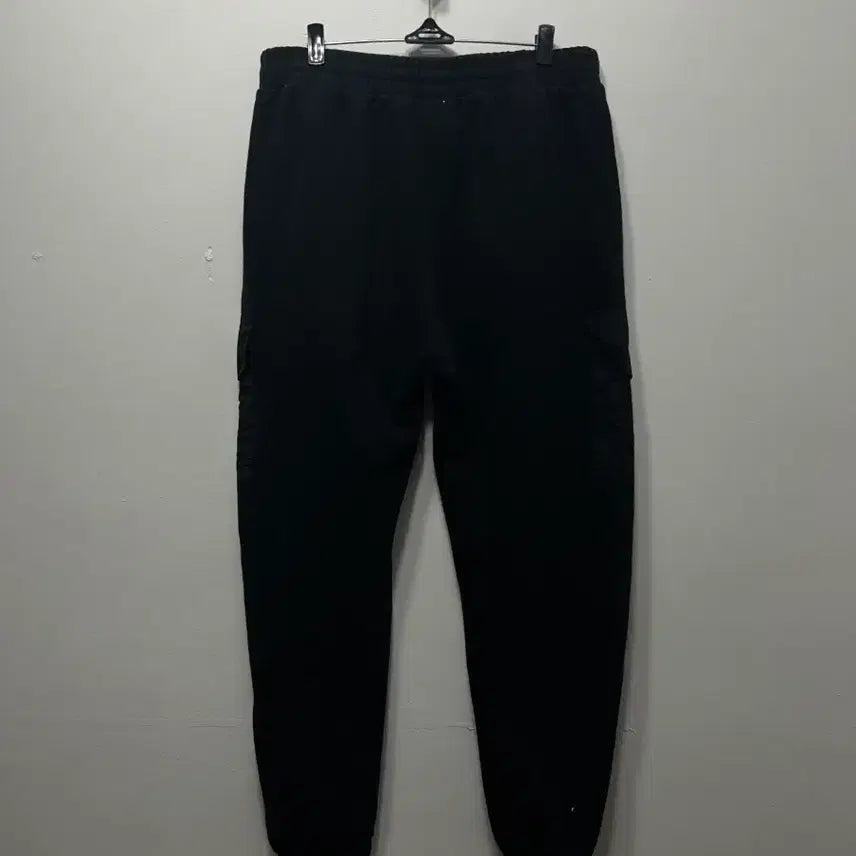 [BUNJANG] Discovery Black Cargo Jogger Pants XL / 디스커버리 블랙 카고 조거팬 XL