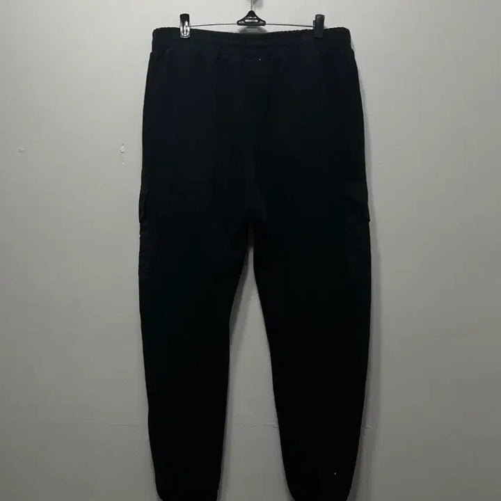 [BUNJANG] Discovery Black Cargo Jogger Pants XL / 디스커버리 블랙 카고 조거팬 XL