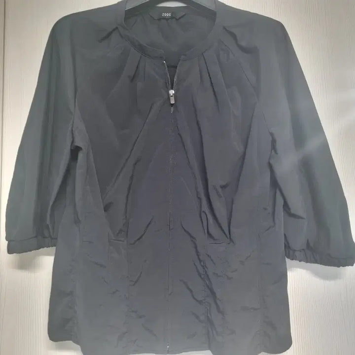 [BUNJANG] Jook Black Zipper Blouse / 주크 검정색 상의