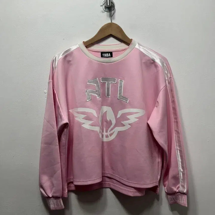[BUNJANG] NBA Atlanta Pink Sweatshirt XS / NBA ATL 애틀랜타 핑크 맨투맨 XS