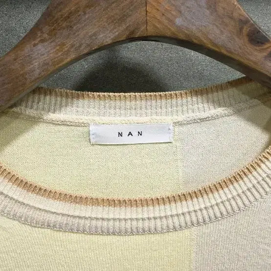 [BUNJANG] Unbranded Color Block Round Neck Top / NAN ,  세련된 6부  소매 라운드  F