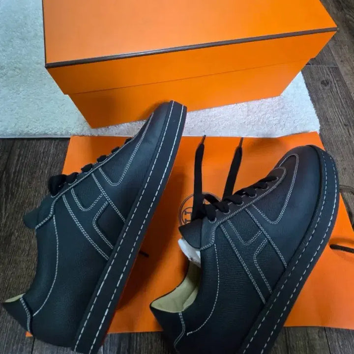 [BUNJANG] Hermès Boomerang Sneakers Black Size 43.5 / 에르메스 부메랑 스니커즈 43.5