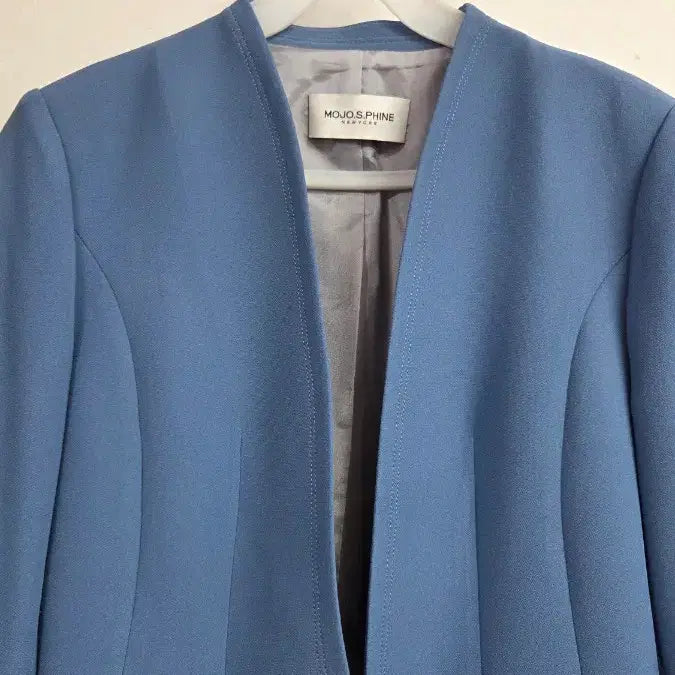 [SOLD OUT] MOJO.S.PHINE 블루 노카라 자켓