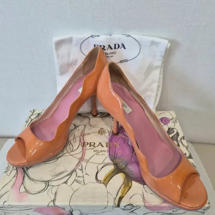 [BUNJANG] PRADA Patent Leather Open-toe Heels / PRADA 프라다 정품 여성 구두 페이턴트 오픈토 힐