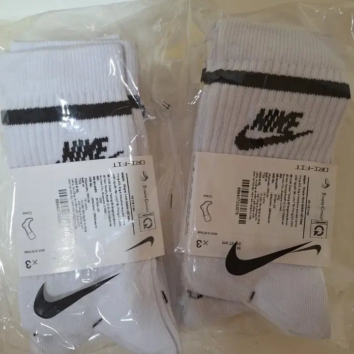 [BUNJANG] Nike Dri-FIT Crew Socks (White, 6 Pairs) / 나이키 드라이핏 크루 양말 24-27 화이트 2묶음 총 6켤레 새상품