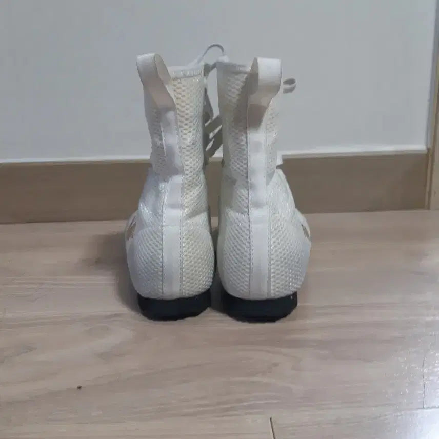 [BUNJANG] White Boxing Shoes Sneakers / 화이트 복싱화 운동화