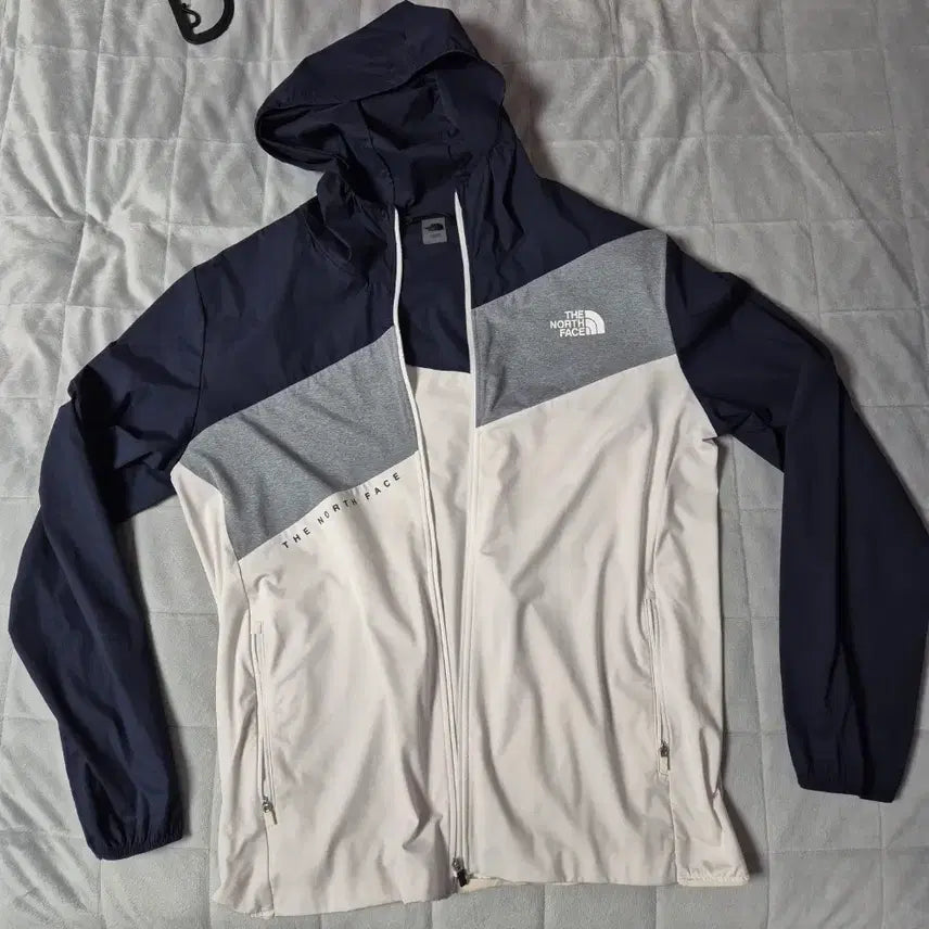 [SOLD OUT] 노스페이스 켈로나 바람막이 XL (100)