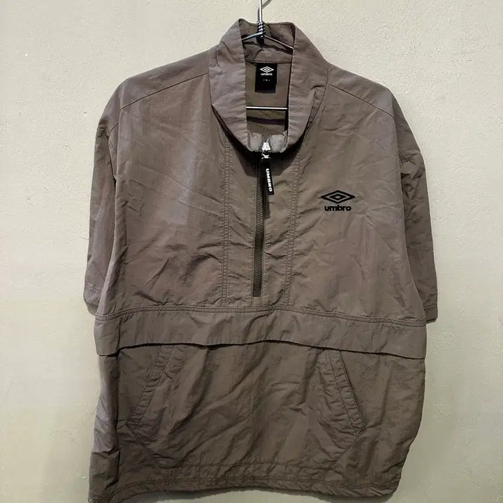[BUNJANG] Umbro Warm-up Anorak Windbreaker Brown / 엄브로 웜업 아노락 바람막이 브라운