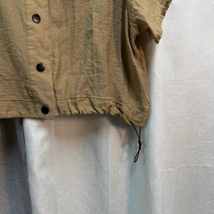 [BUNJANG] String Crop Short Sleeve Shirt Blouse - Khaki / [F] soup 카키 크롭 숏 반팔 스트링 셔츠 블라우스