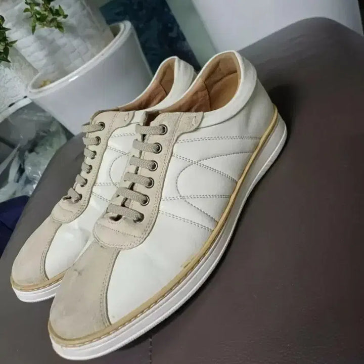[BUNJANG] Daks Leather Sneakers (Size 255) / 닥스 가죽 스니커즈 (255사이즈)