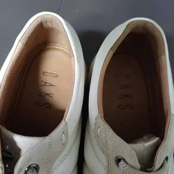 [BUNJANG] Daks Leather Sneakers (Size 255) / 닥스 가죽 스니커즈 (255사이즈)