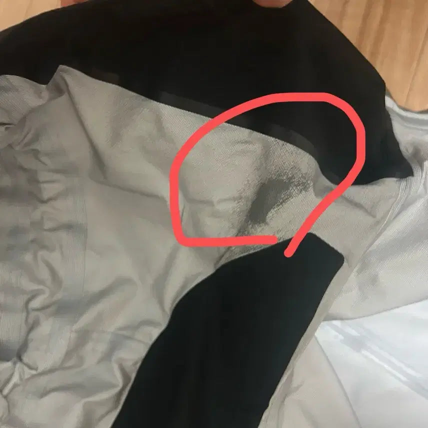[BUNJANG] Goldwin Pertex Shield Jacket - Size 3 / 골드윈 퍼텍스 쉴드 자켓 / 3사이즈