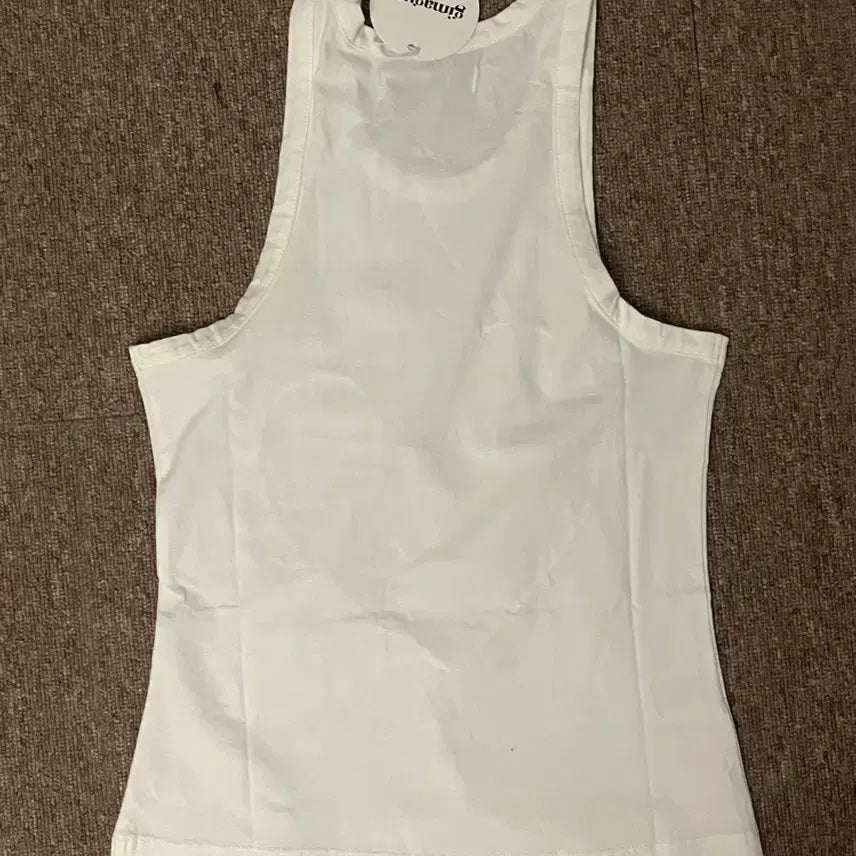 [BUNJANG] Gimaguas Sleeveless Tank Top / [새상품]기마구아스 Gimaguas 슬리브리스 나시 탱크탑 제니