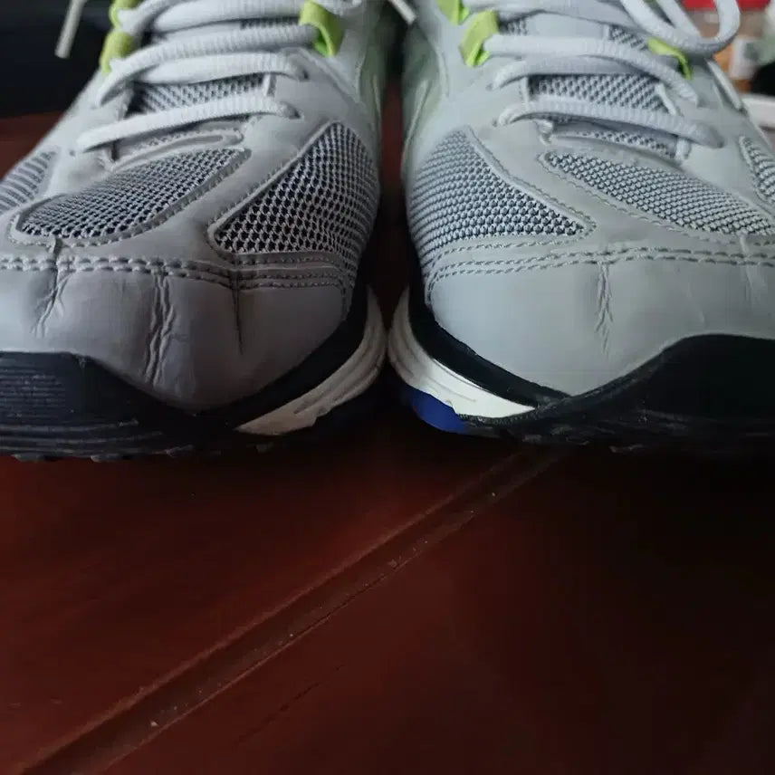 [BUNJANG] Nike Vomero 7 Running Shoes 285mm / 나이키 보메로7 285mm