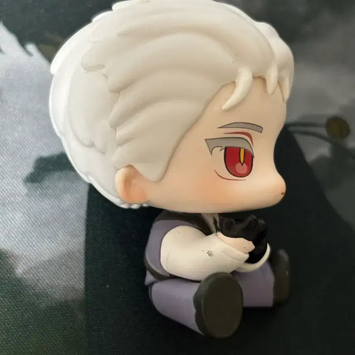 [SOLD OUT] 괴담출근 이자헌 모두앉아 피규어 판매