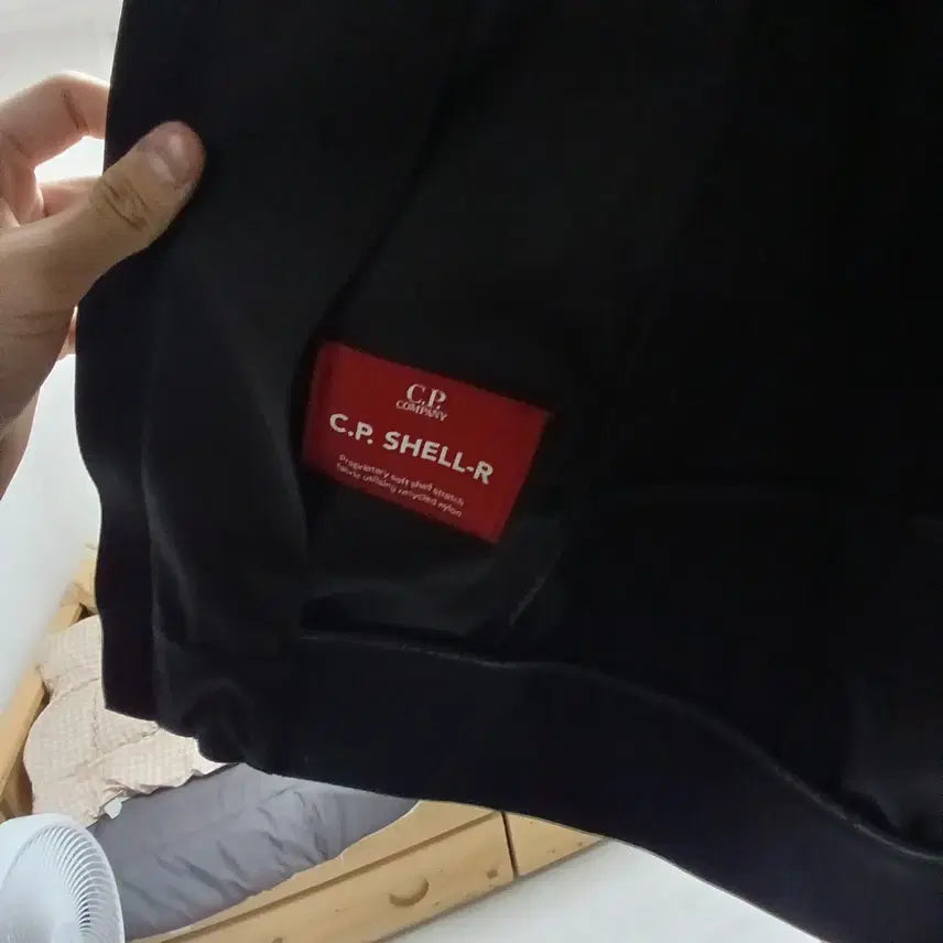 [SOLD OUT] CP 컴퍼니 바람막이(정품)