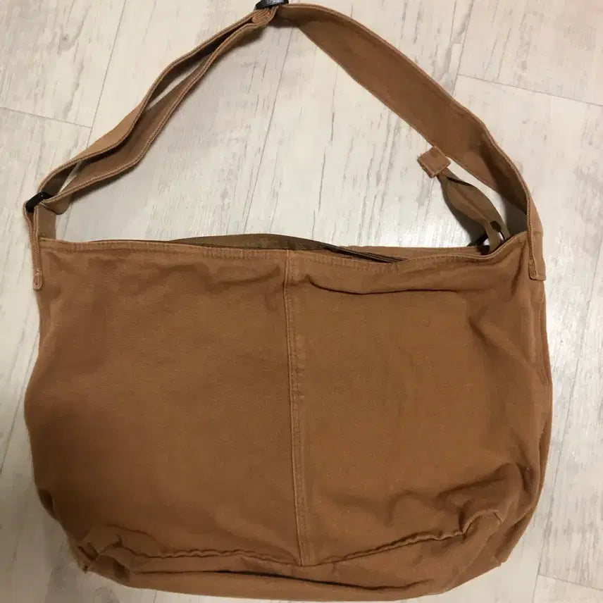 [BUNJANG] Vintage Washed Messenger Bag / 빈티지 워싱 메신저백