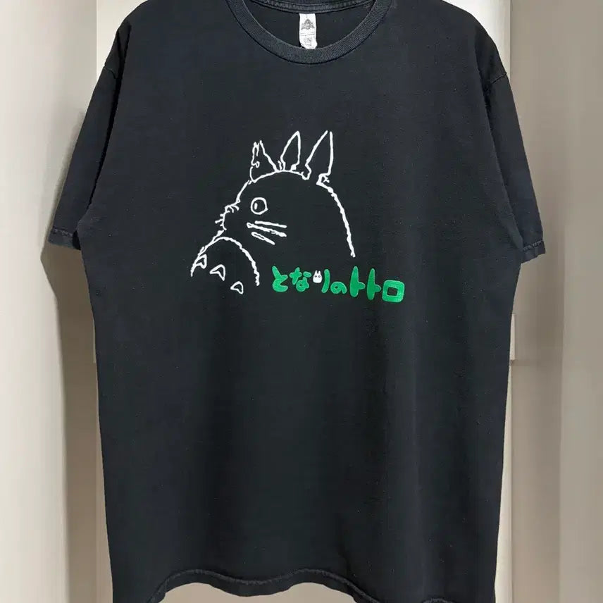 [BUNJANG] 빈티지 00s Ghibli Totoro 즈브리 토토로 애니 티셔츠 / 빈티지 00s Ghibli Totoro 즈브리 토토로 애니 티셔츠