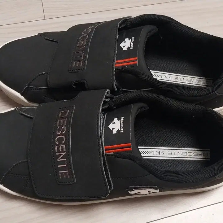 [BUNJANG] Descente Golf Sneakers (265) / 데상트 골프겸용 스니커즈(265)새컨디션