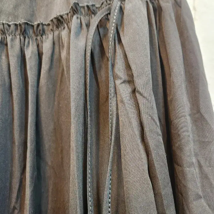 [SOLD OUT] 레이스블랙 롱스커트 (새상품)