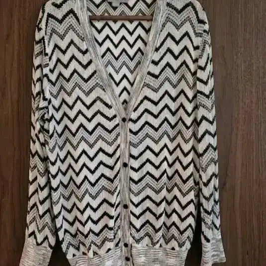[BUNJANG] Missoni Zigzag Oversized Cardigan / [이태리정품] 미쏘니 지그재그 오버핏 가디건 (66~88/여리여리핏)