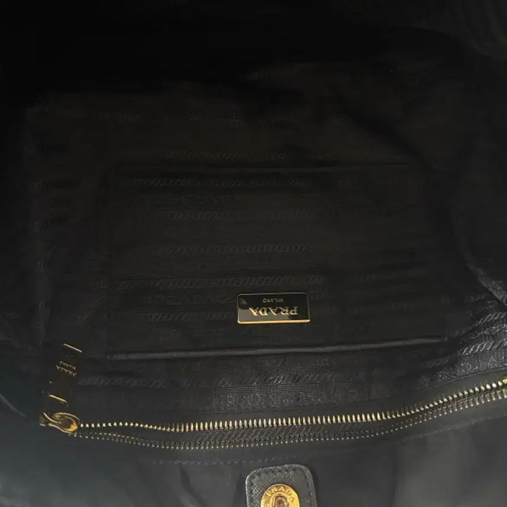 [BUNJANG] Prada Pocono Shoulder Bag / 프라다 포코노 숄더백