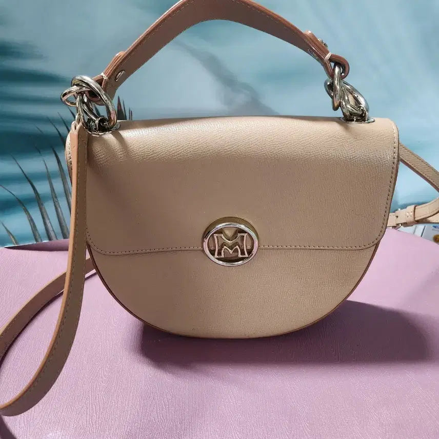 [BUNJANG] Metrocity Beige Half Moon Shoulder Bag / 컨디션 최상급  정품 메트로시티 베이지 하프문 숄더백