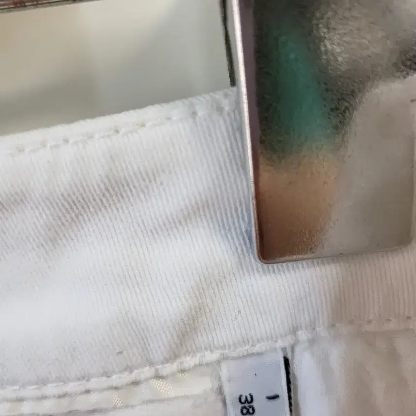 [BUNJANG] Emporio Armani White Pants 38/4 / 엠포리오 아르마니 화이트 팬츠 38/4