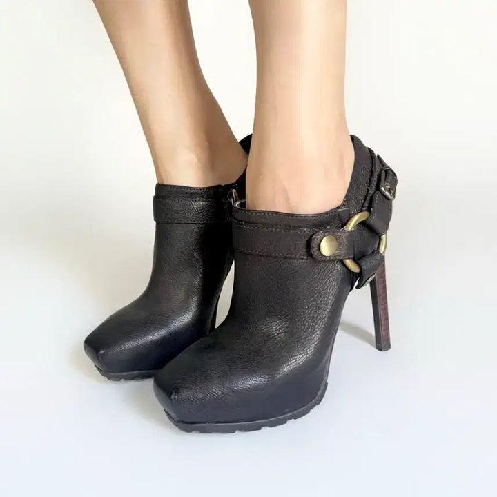 [BUNJANG] Guess 00s Harness Platform Kill Heels / Guess 00s 하네스 가보시 킬 힐