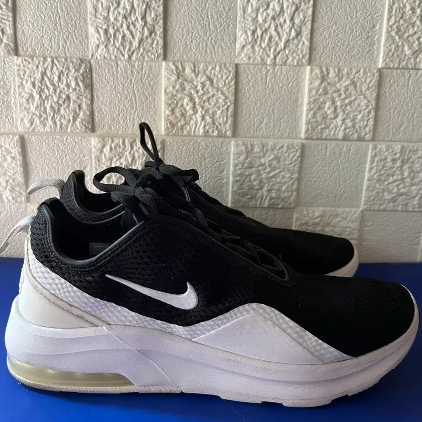 [BUNJANG] Nike Sneakers (Size 270) / 나이키 운동화