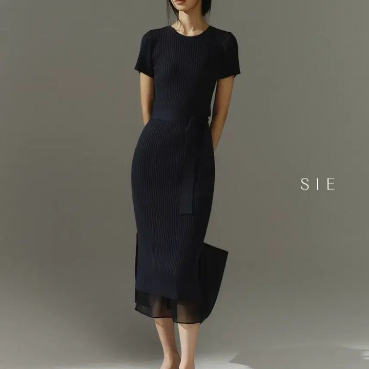 [SOLD OUT] 시에 sie 에이프런 랩 니트 드레스