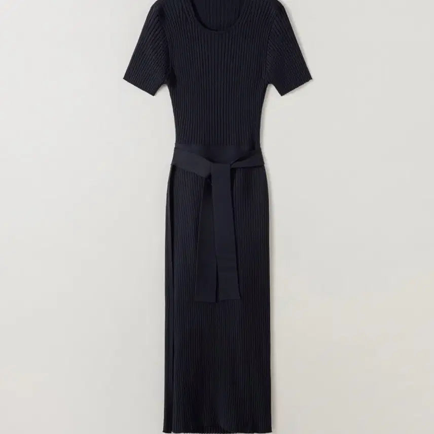 [SOLD OUT] 시에 sie 에이프런 랩 니트 드레스